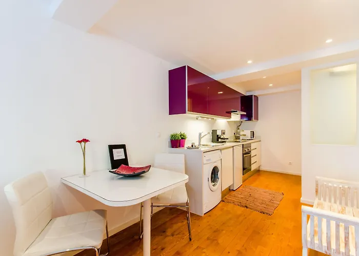 Core Bairro Alto 아파트 리스본